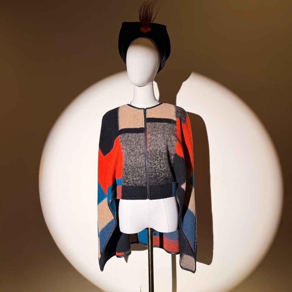 BCBGMaxAzria Multi-Colored Cape